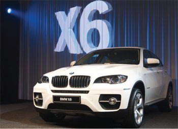 BMW X6 в столице ОАЭ