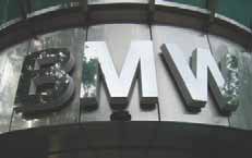 В Дубае открыт новый автосалон BMW 
