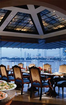 Vivaldi / Sheraton Dubai Creek Hotel and Towers
