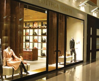 Bottega Veneta растет не по дням, а по часам