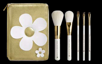 Тысяча мелочей от Daisy Marc Jacobs