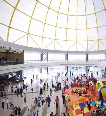 Дубайский торговый центр Dubai Outlet Mall (DOM)