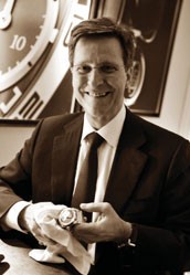Мишель Пармиджиани, основатель компании Parmigiani Mesure et Art du Temps S.A. (PMAT).