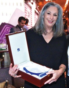 Эсси Уэйнгартен, основательница компании Essie Cosmetics