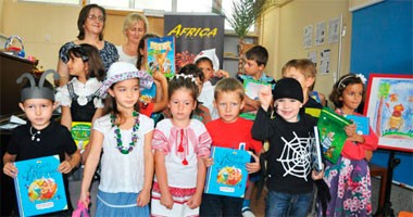 Детский праздник по мотивам сказок Корнея Чуковского прошел в Абу-Даби 