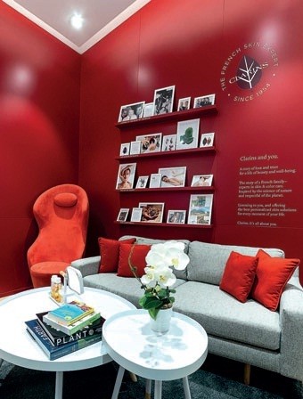 CLARINS