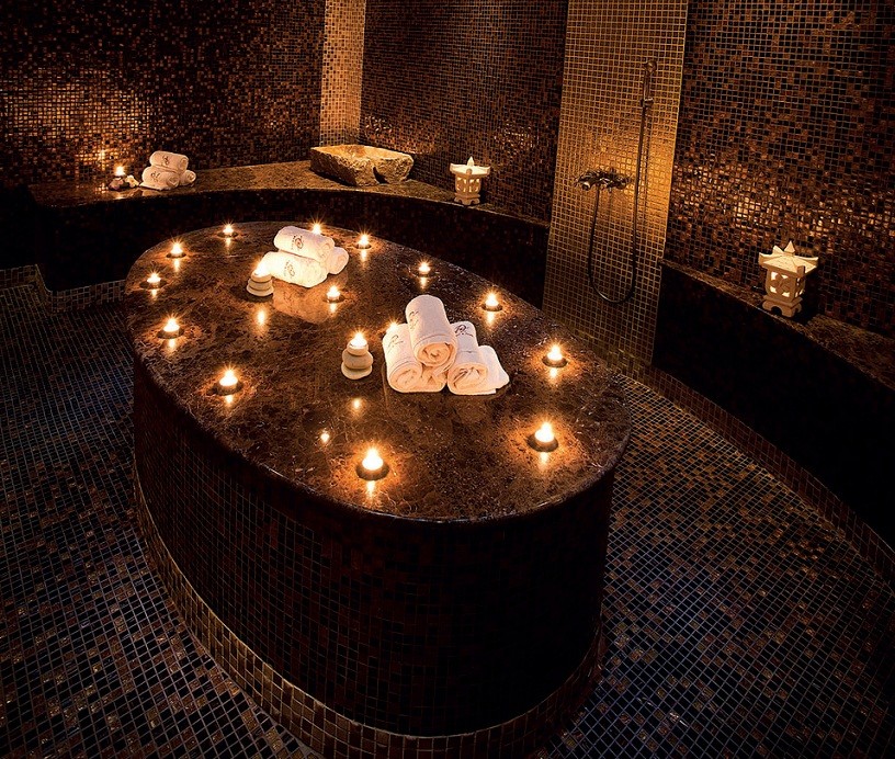 TIPS & TOES SPA