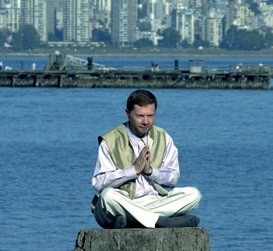 КРАТКИЙ КУРС СЧАСТЛИВОЙ ЖИЗНИ ЭКХАРТА ТОЛЛЕ