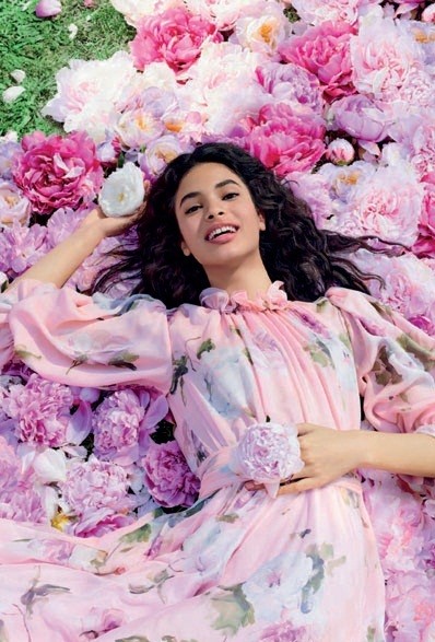 Dolce & Gabbana аромат Dolce Peony