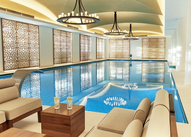 Cinq Mondes в отеле Emerald Palace Kempinski Dubai
