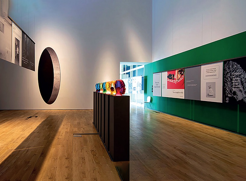 Выставка Age of You в Jameel Art Center