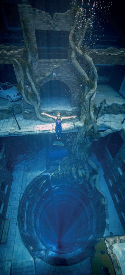 Бассейн для дайвинга Deep Dive Dubai