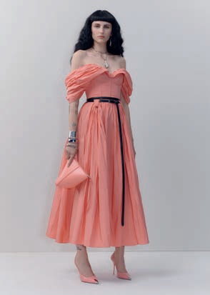 Alexander McQueen коллекция PRE A/W 2022 под названием Process