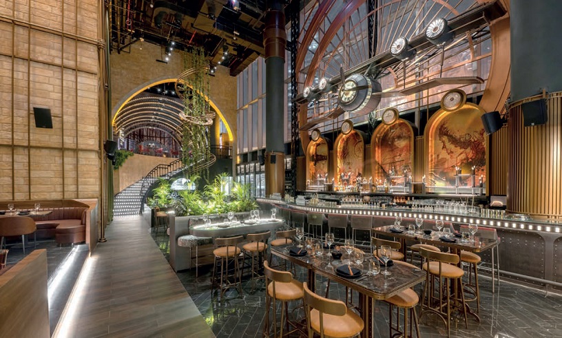 Amelia Lounge