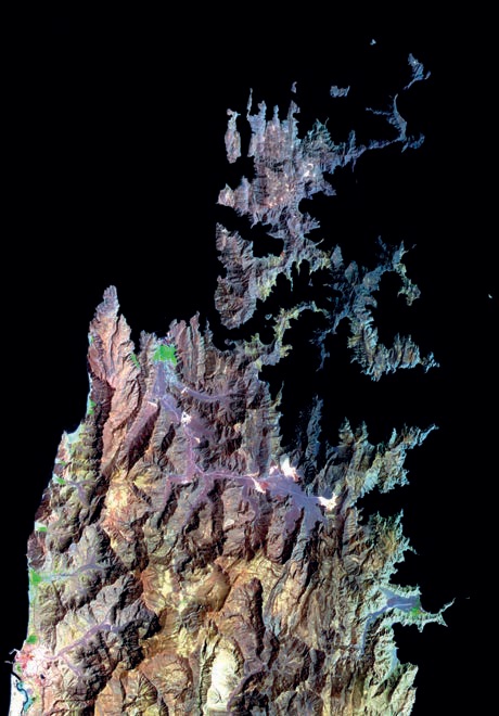 Снимок Мусадама из космоса (NASA)