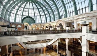 Mall of the Emirates: 10 лет!